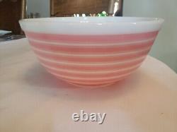 Vintage Pyrex Pink Stripe Bowl 403 2.5 Qt. RARE TO FIND Nesting bowl