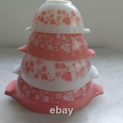 Vintage Pyrex Pink & White Gooseberry Cinderella set of 4 Bowls japan