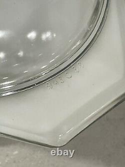 Vintage Pyrex Reverse Scroll Sage Green On White 1 1/2 qt. 043 VGUC With Lid