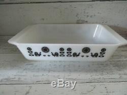 Vintage Pyrex Rooster And Sunflower Casserole Dish 2 Qt 575-b 1950's