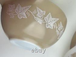 Vintage Pyrex Sandalwood Cinderella Mixing Bowls Nesting Set Beige White Glass