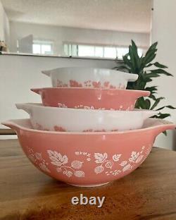Vintage Pyrex Set 4 Gooseberry Pink White Cinderella Nesting Mixing Bowls