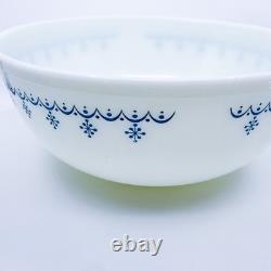 Vintage Pyrex Snowflake Blue Garland Mixing Bowl 404 4 Quart Bowl USA 1970s MCM