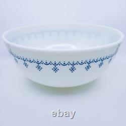 Vintage Pyrex Snowflake Blue Garland Mixing Bowl 404 4 Quart Bowl USA 1970s MCM