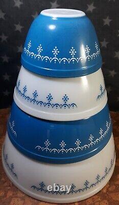 Vintage Pyrex Snowflake Garland blue/white Mixing Bowl Set of 4 VGC undamaged