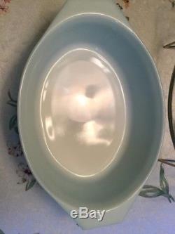 Vintage Pyrex Turquoise MilkGlass White Lace 945 Casserole Dish Lid & Warmer