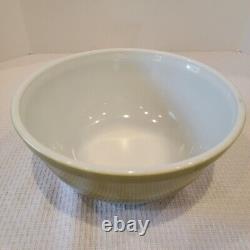 Vintage Pyrex Verde Green Nesting Mixing Bowl Set 4 bowl set