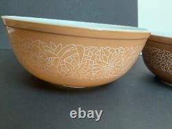 Vintage Pyrex'Woodland' Nesting Mixing Bowls set of four 401 404