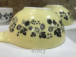 Vintage Pyrex Yellow, Black & White Gooseberry 4 pc Cinderella Nesting Bowl Set