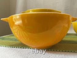 Vintage Pyrex set of 4 Sunflower Cinderella Nesting Bowls 441-444 (E)