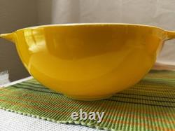Vintage Pyrex set of 4 Sunflower Cinderella Nesting Bowls 441-444 (E)