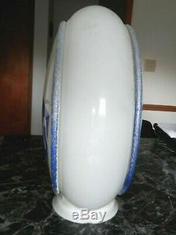 Vintage Rare Original Near Mint Atlantic Hi-arc Gas Pump Milkglass Globe