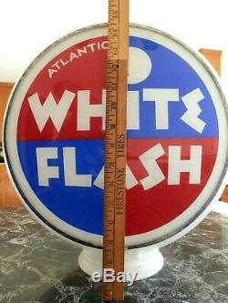 Vintage Rare Original Near Mint Atlantic White Flash Gas Pump Milkglass Globe