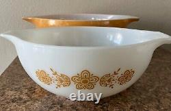 Vintage Set Of 4 MCM Pyrex Butterfly Gold Cinderella Nesting Mixing Bowls, 1974