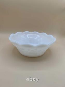 Vintage Set of White Milk Glass Harvest Grapes Serving Bowl/Compote and Lace Edg