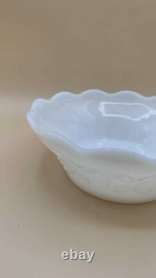 Vintage Set of White Milk Glass Harvest Grapes Serving Bowl/Compote and Lace Edg
