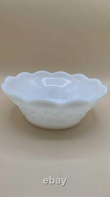 Vintage Set of White Milk Glass Harvest Grapes Serving Bowl/Compote and Lace Edg