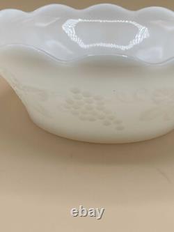 Vintage Set of White Milk Glass Harvest Grapes Serving Bowl/Compote and Lace Edg