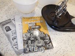 Vintage Sunbeam Mixmaster Mixer Model 7B White Milk Glass Bowls Booklet w Video