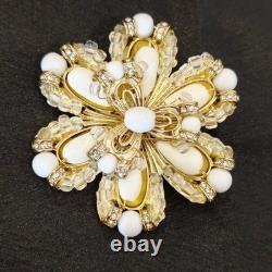 Vintage Trifari White Milk Glass & Crystal Flower Brooch Earrings Set Gold Tone