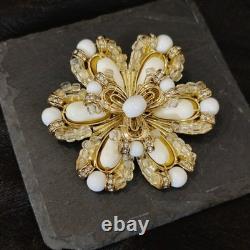Vintage Trifari White Milk Glass & Crystal Flower Brooch Earrings Set Gold Tone