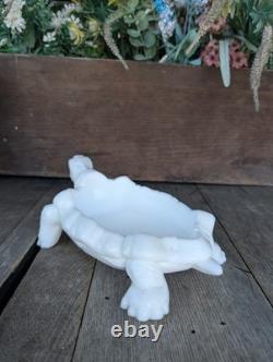 Vintage Unmarked White Milk Glass Nobby Back Turtle Trinket Dish Missing Lid