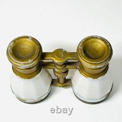 Vintage VERY RARE Milk Glass Binoculars Opera Glasses Candy Container