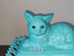 Vintage WESTMORELAND BLUE CAT MILK GLASS CANDY DISH WithBlue/Green Glass Eye-READ