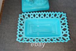 Vintage WESTMORELAND BLUE CAT MILK GLASS CANDY DISH WithBlue/Green Glass Eye-READ