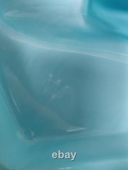 Vintage WESTMORELAND BLUE CAT MILK GLASS CANDY DISH WithBlue/Green Glass Eye-READ