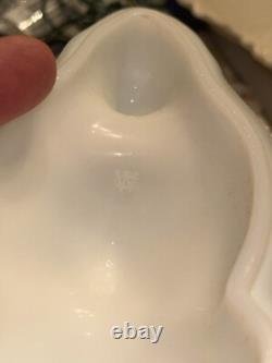 Vintage WESTMORELAND Milk Glass HUMPHREY CAMEL Lidded Dish With Original Sticker