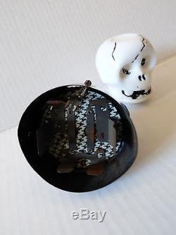 Vintage Wales Halloween White milk glass Skull Lantern Halloween HONG KONG