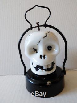 Vintage Wales Halloween White milk glass Skull Lantern Halloween HONG KONG