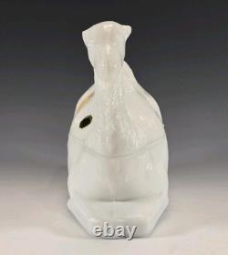 Vintage Westmoreland Milk Glass Camel Covered Dish with Labels Humphrey MINT