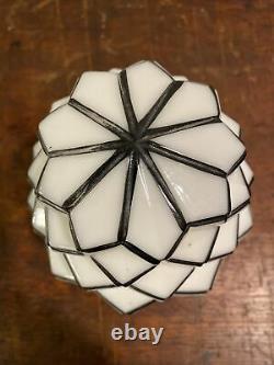 Vintage White Milk Glass Art Deco Black & White Skyscraper Lamp Globe/shade