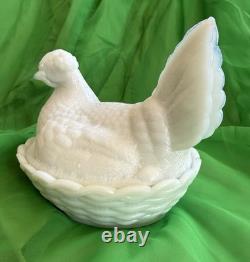 Vintage White Milk Glass Hen On Nest Vallerysthal Butter Dish 7.5 Large