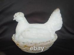 Vintage White Milk Glass Hen On Nest Vallerysthal Butter Dish Collecitble #a2