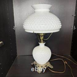 Vintage White Milk Glass Hobnail Hurricane Electric Table Lamp working