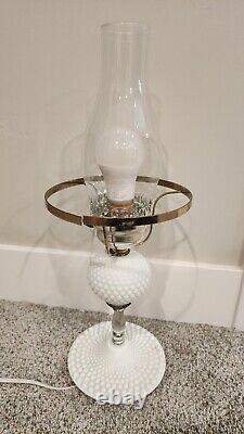 Vintage White Milk Glass Table Lamp Hobnail Bedside Night Stand Dresser