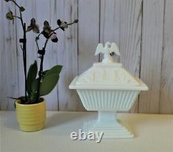 Vintage Whtie Imperial Glass Milk Glass Covered Candy Dish Eagle Finial Gorgeous