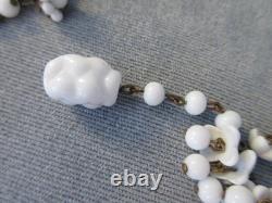 Vintage signed MIRIAM HASKELL WHITE MILK GLASS CHOKER NECKLACE
