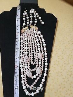 Vntg Robert Pink & White Milk Glass Necklace With Matching Clipon Earrings