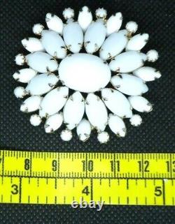 Vtg 1950s Milk Glass Brooch Oval Domes Cluster White Prong Set Stones Gold Tone