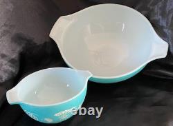 Vtg 1958 Pyrex Fancy Free Hot Air Balloons Cinderella Chip & Dip Bowls Turquoise
