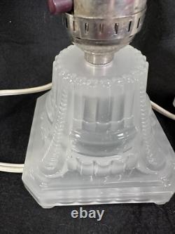 Vtg Antique 1930's Art Deco White Milk Glass Accent Vanity Boudoir Lamp Set 2