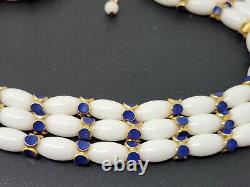 Vtg Crown Trifari White Milk Glass Enamel Bead Gold tone Statement Necklace 15