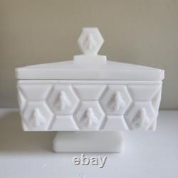 Vtg Fenton Honey Bee Milk Glass Honeycomb Covered Footed Candy Dish Lid
