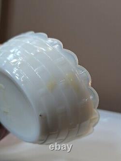Vtg Fenton Purple Amethyst & White Milk Glass Baby Chick on Nest Covered Dish