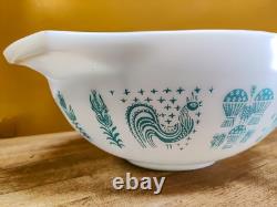 Vtg Pyrex 4QT Cinderella Mixing Bowl #444 Turquoise On White Butterprint