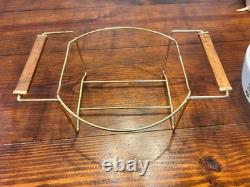 Vtg Pyrex Crazy Daisy Spring Blossom 404 bowl with promotional stand